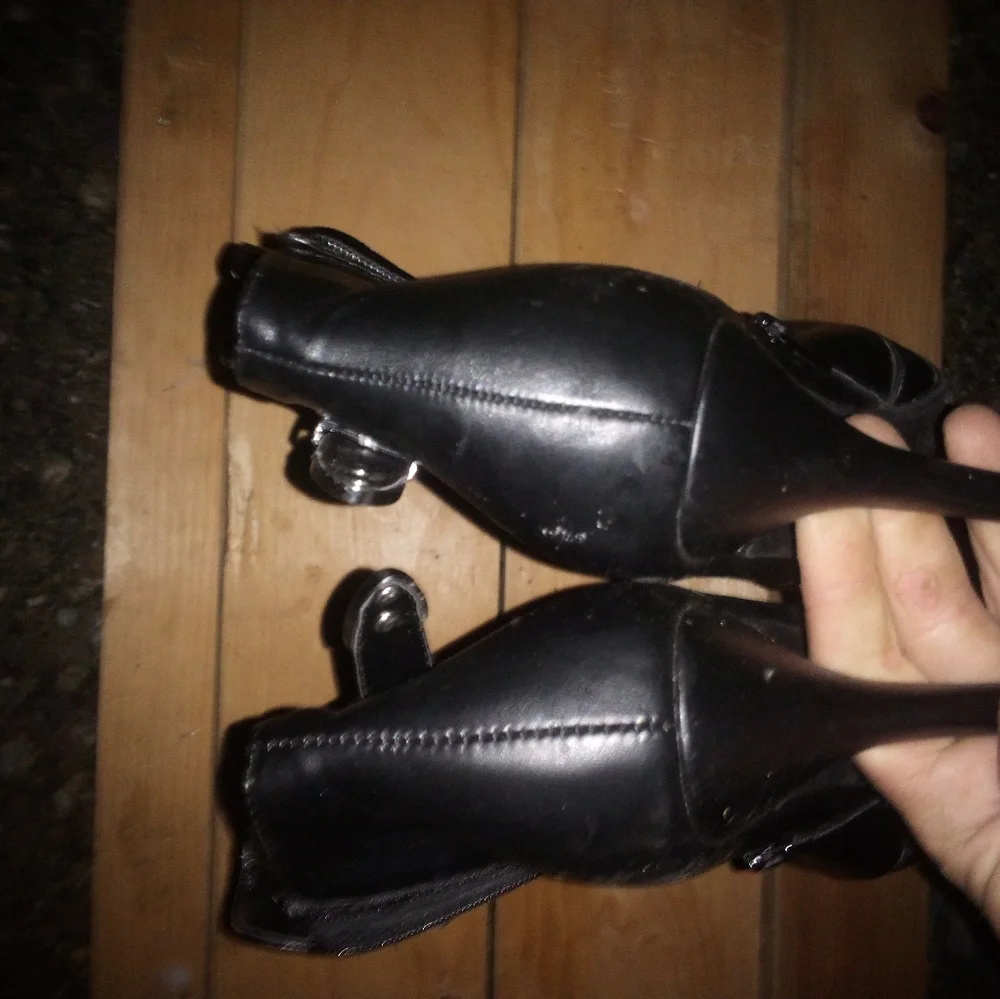 Booties - Picture 3 of 7